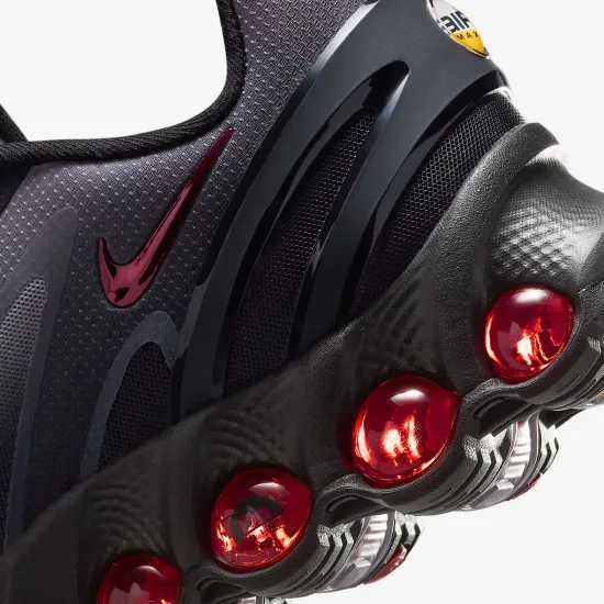Кросівки Nike Air Max DN8 FQ7860-011