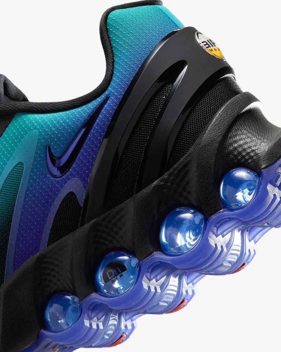 Кросівки Nike Air Max DN8 FQ7860-500