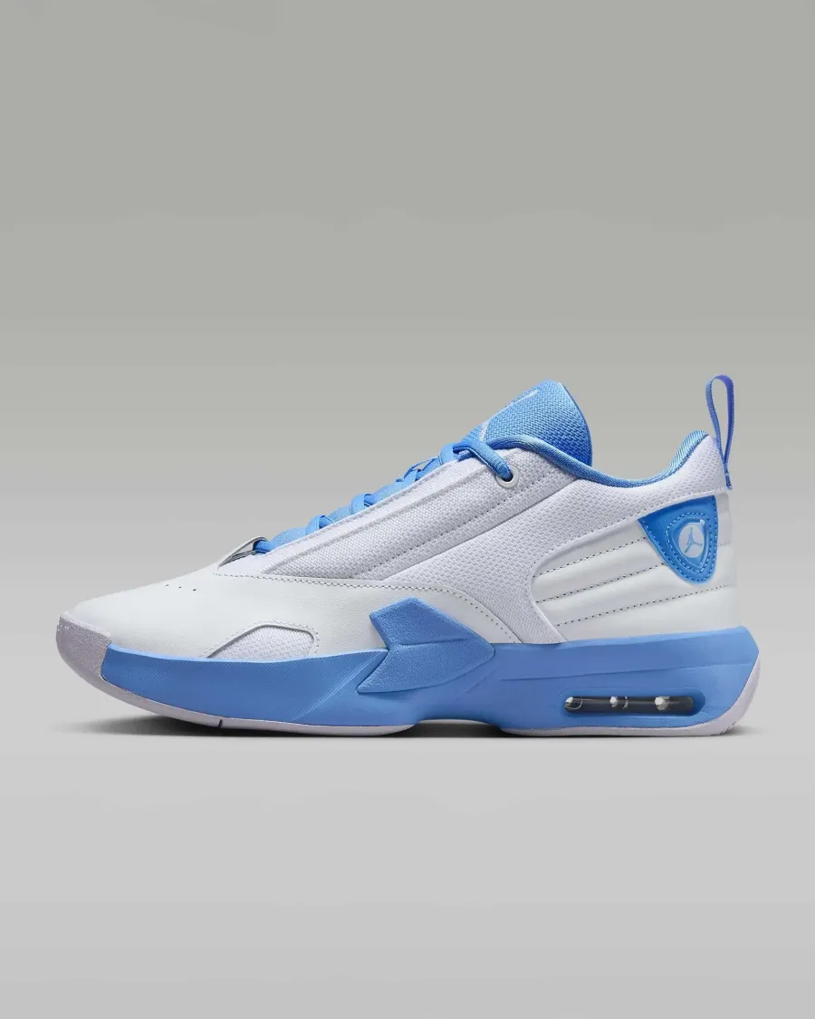 Кросівки Nike Air Jordan Max Aura 6 FQ7943-100