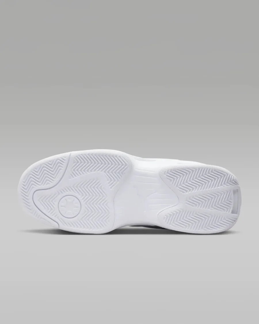 Кросівки Nike Air Jordan Max Aura 6 FQ7943-117