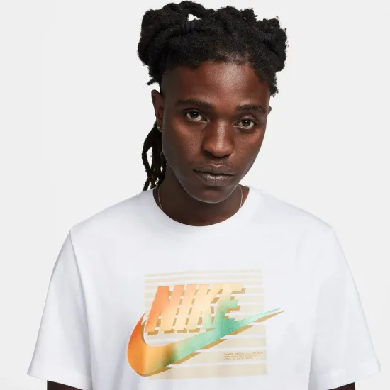 Футболка Nike Sportswear Tee 6-Mo Futura . FQ7995-100