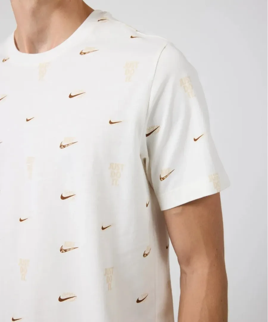 Футболка Nike Sportswear Tee M90 12-Month All-Over Print FQ8036-133