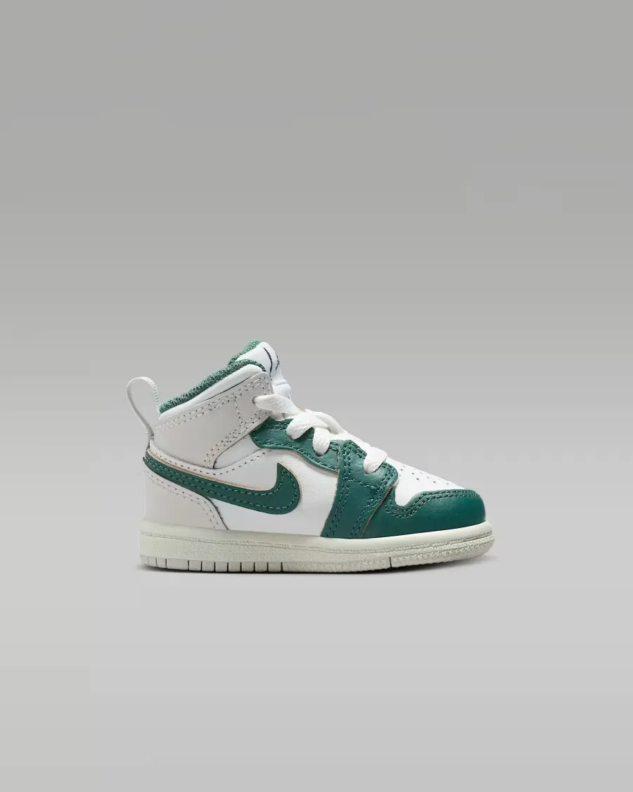 Кросівки Nike Air Jordan 1 Mid SE FQ8086-103