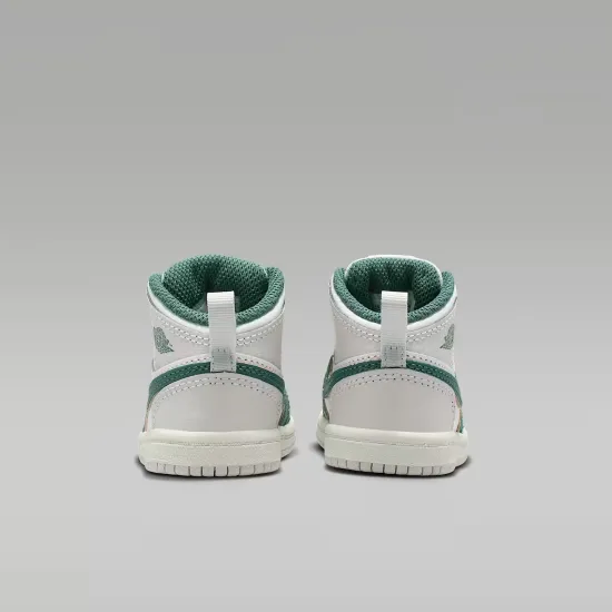 Кросівки Nike Air Jordan 1 Mid SE FQ8086-103