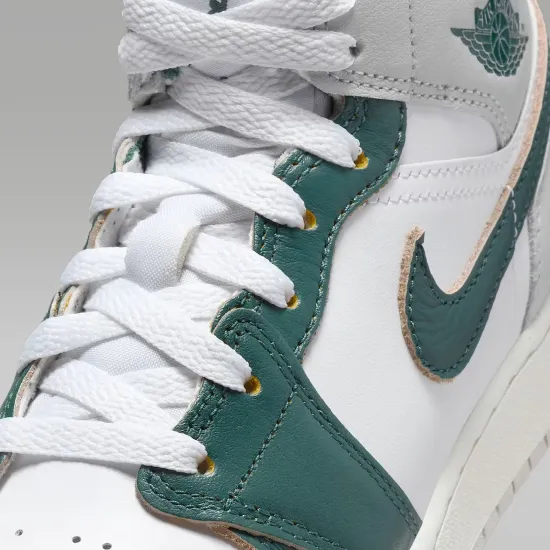 Кросівки Nike Air Jordan 1 Mid SE FQ8088-103