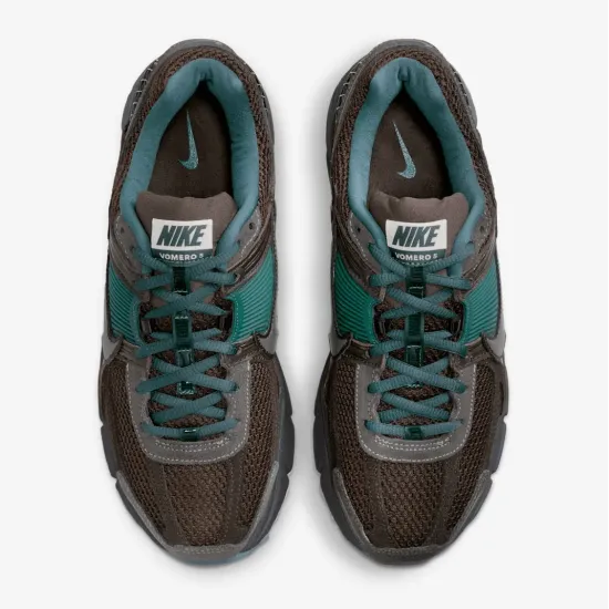 Кросівки Nike Zoom Vomero 5 FQ8174-237