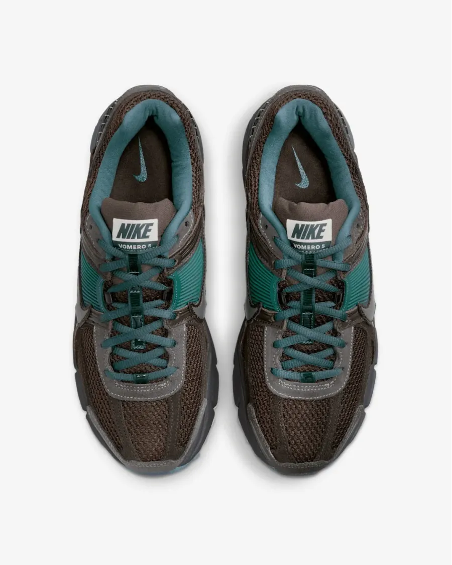 Кросівки Nike Zoom Vomero 5 FQ8174-237