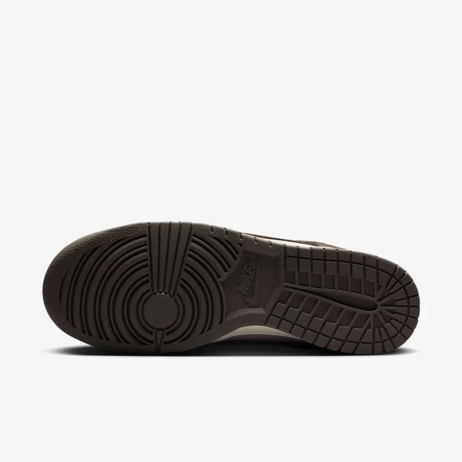 Кросівки Nike Dunk Low Retro SE FQ8249-001