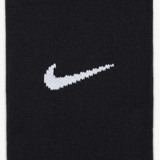 Гетри Nike Strike Dri-FIT FQ8253-010