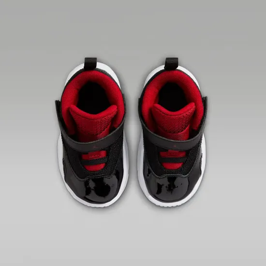 Кросівки Nike Air Jordan Max Aura 6 FQ8296-006
