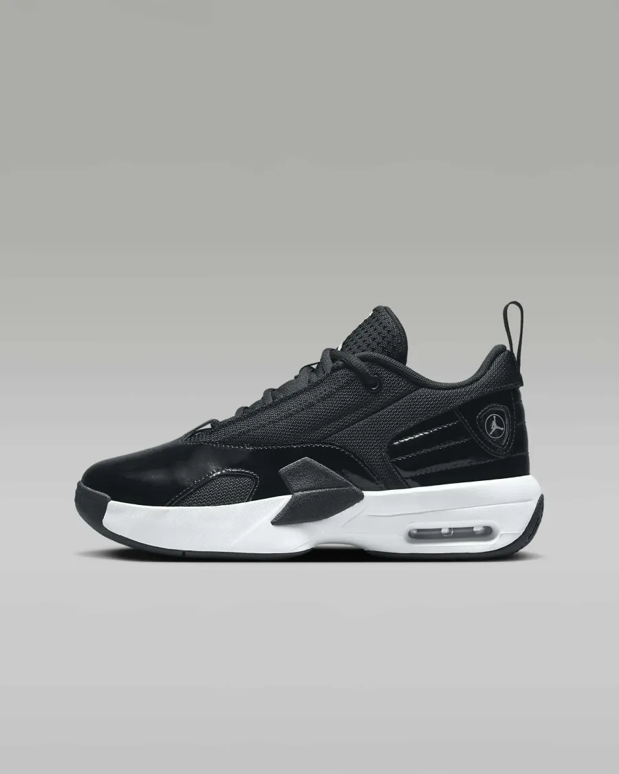 Кросівки Nike Air Jordan Max Aura 6 FQ8297-010