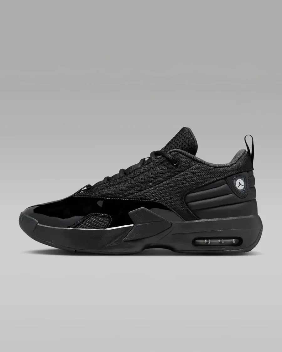 Кросівки Nike Air Jordan Max Aura 6 FQ8298-001