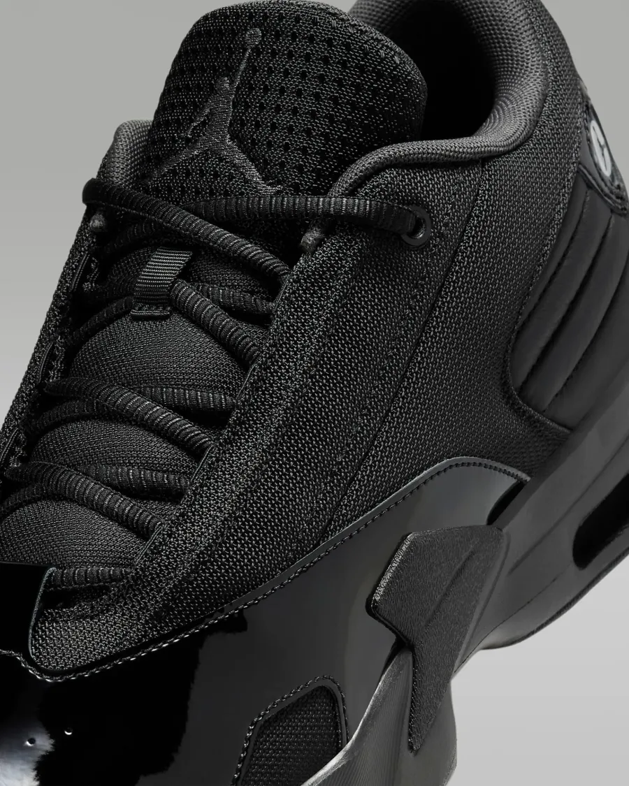 Кросівки Nike Air Jordan Max Aura 6 FQ8298-001