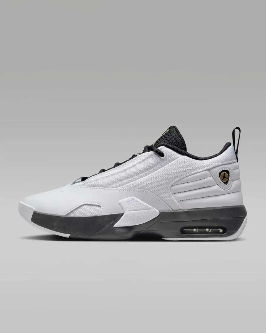 Кросівки Nike Air Jordan Max Aura 6 FQ8298-101