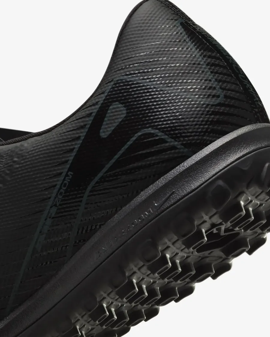 Сороконіжки Nike Air Zoom Mercurial Vapor 16 Academy TF FQ8449-002