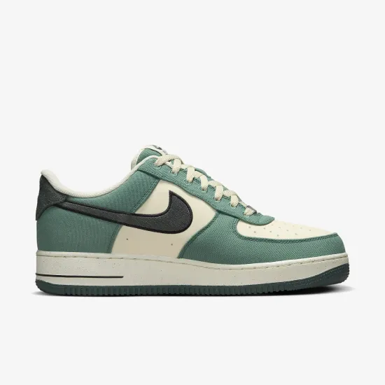 Кросівки Nike Air Force 1 '07 Vintage FQ8713-100