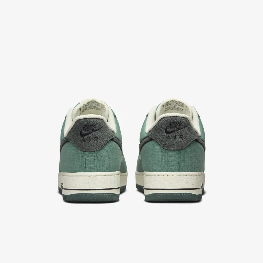Кросівки Nike Air Force 1 '07 Vintage FQ8713-100