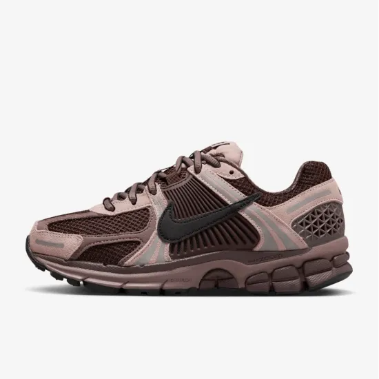 Кросівки Nike Vomero 5 FV1166-200