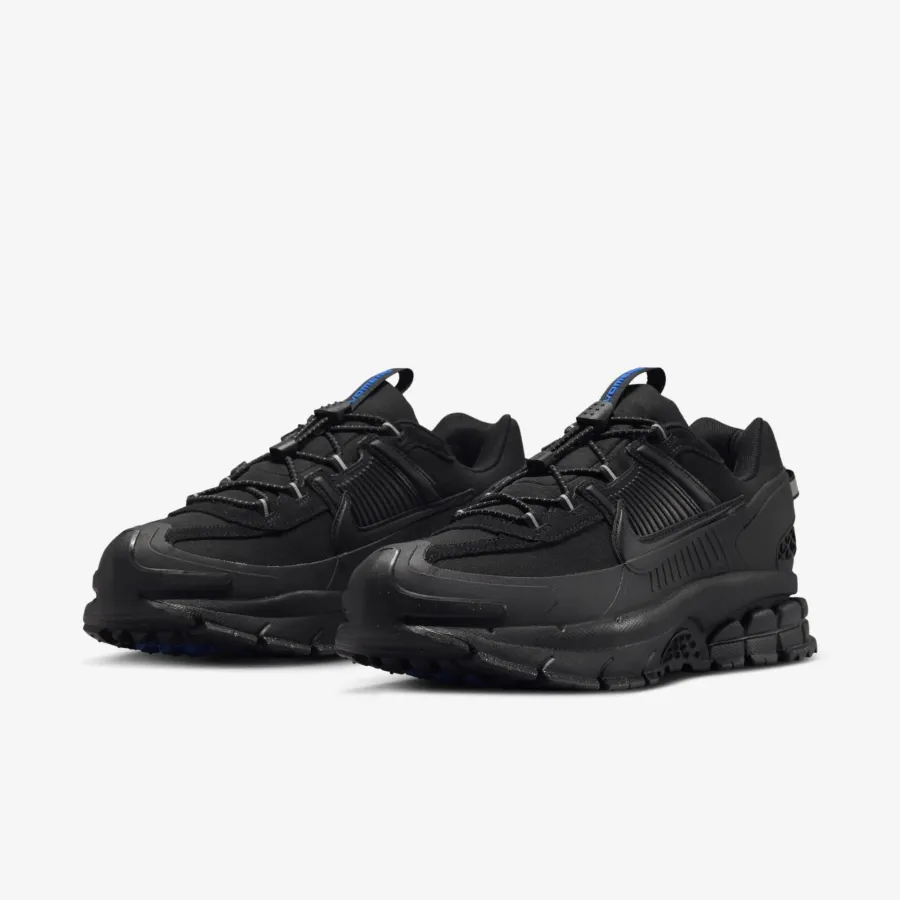 Кросівки Nike Air Zoom Vomero Roam Winterized FV2295-002
