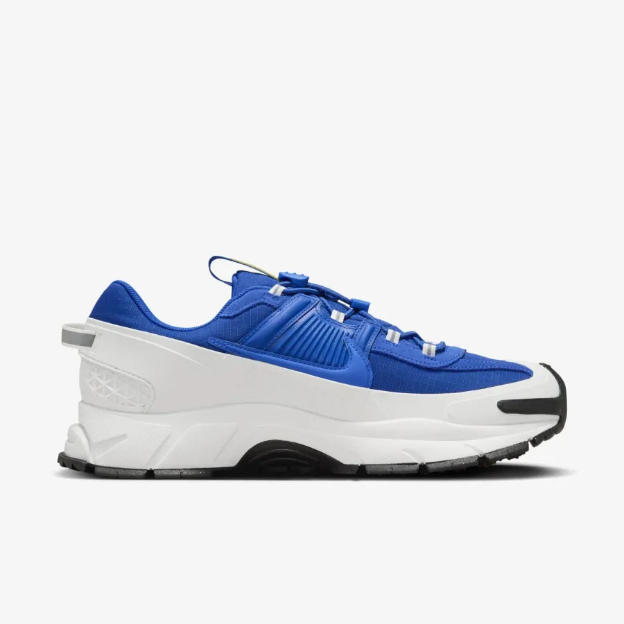 Кросівки Nike Air Zoom Vomero Roam Winterized FV2295-400