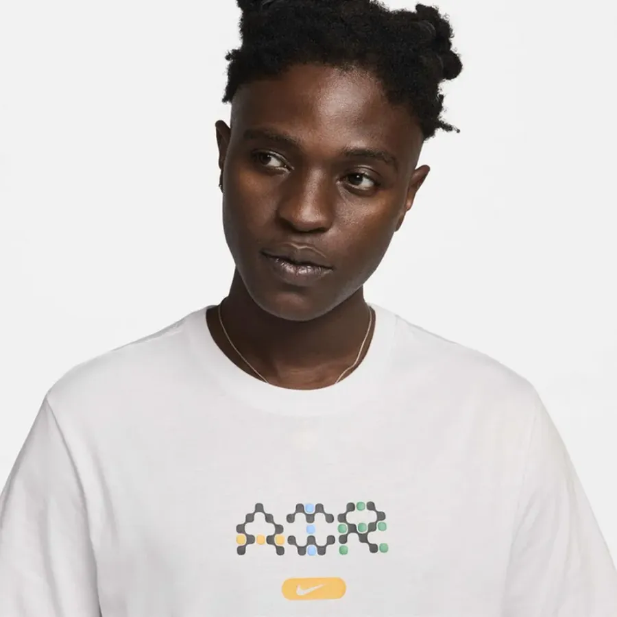 Футболка Nike Sportswear FV3718-094