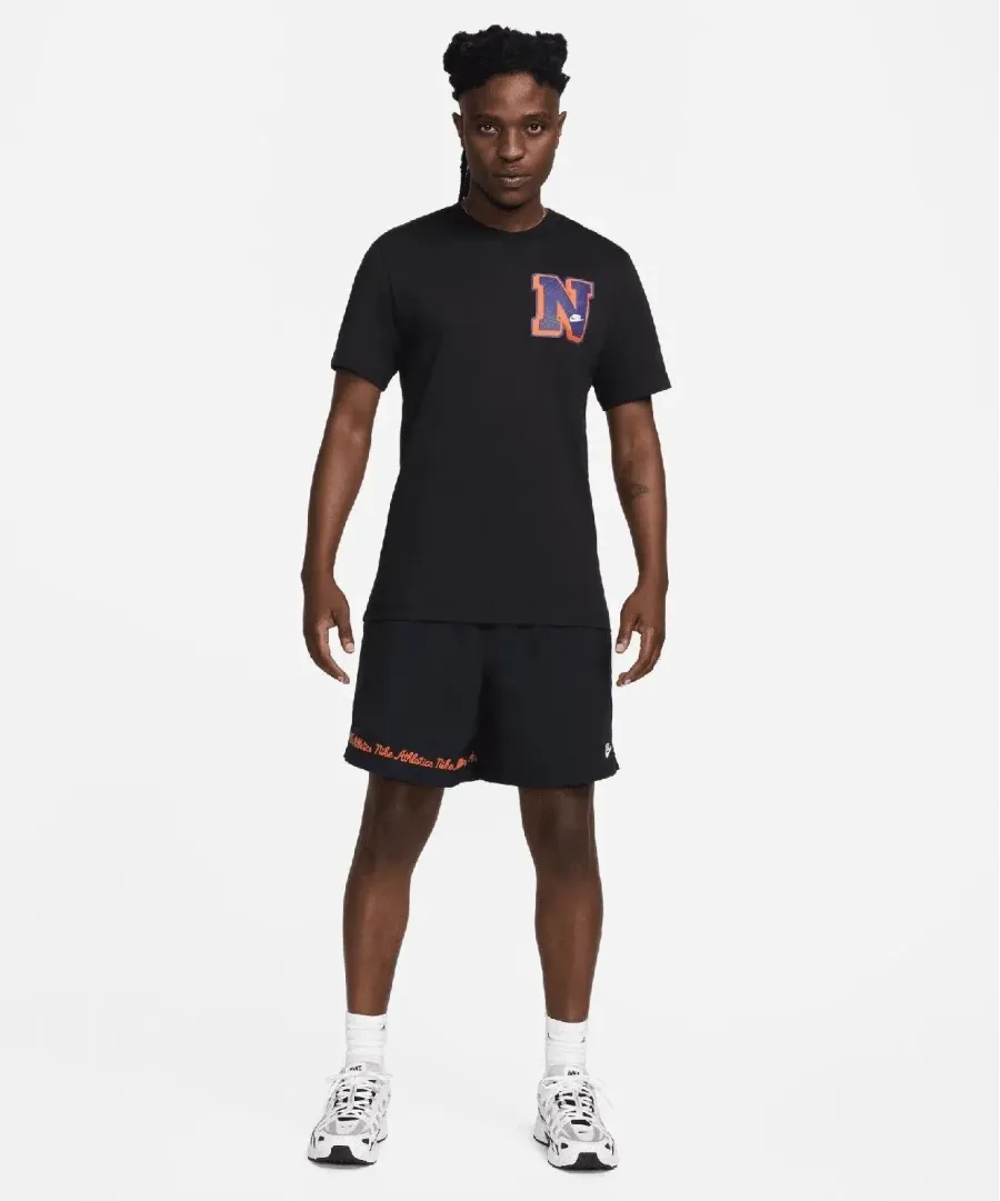 Футболка Nike Sportswear Club Seasonal Label FV3772-010