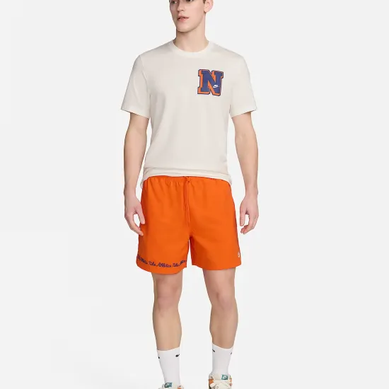 Футболка Nike Sportswear Club Seasonal Label FV3772-133