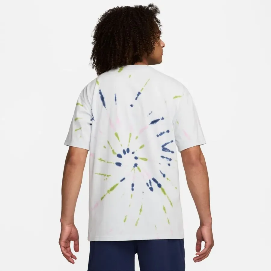 Футболка Nike Sportswear Tee M90 Seasonal Premium Essential FV3780-043