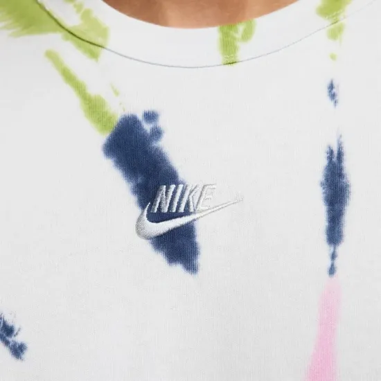 Футболка Nike Sportswear Tee M90 Seasonal Premium Essential FV3780-043