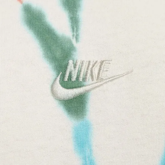 Футболка Nike Sportswear Tee M90 Seasonal Premium Essential FV3780-133