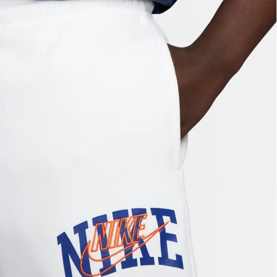 Костюм Nike Club Fleece Pullover Arch Graphic FV4447-100_FV4453-100