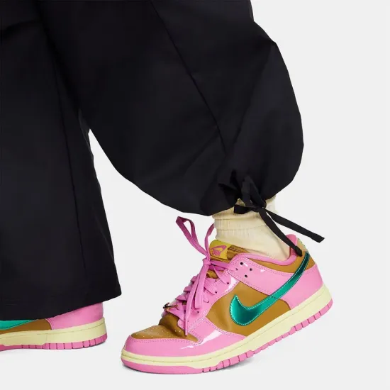 Штани Nike Sportswear Woven Cargo Trousers FV4969-010
