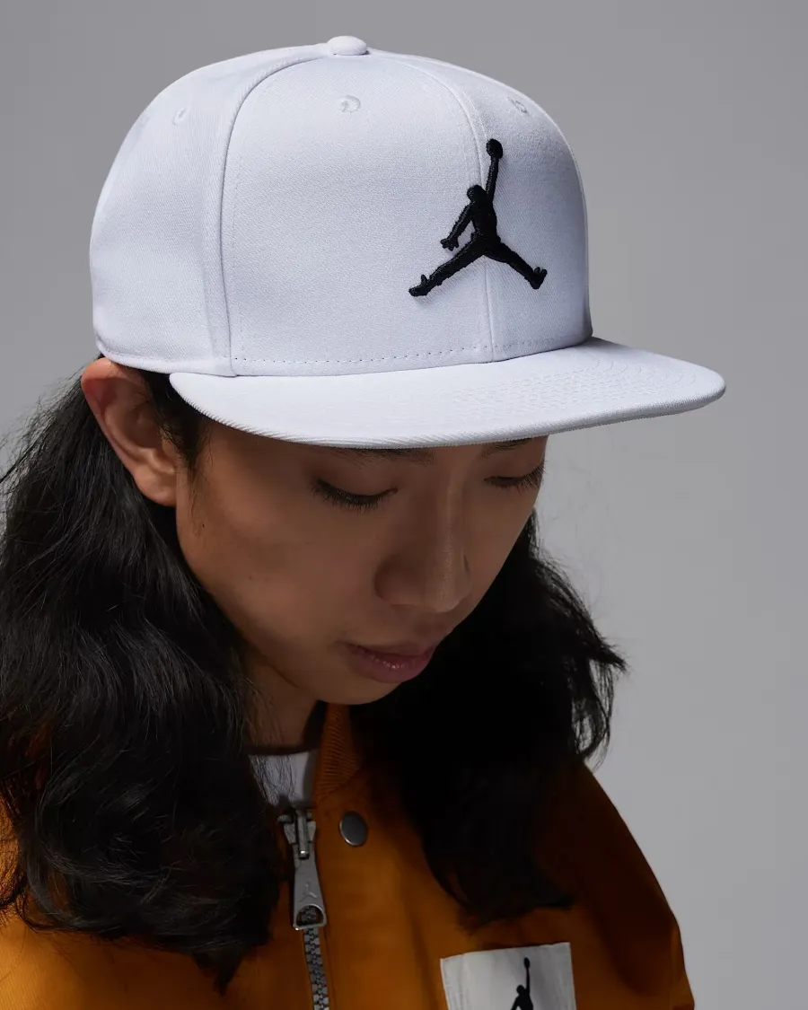 Кепка Nike Air Jordan Jumpman Pro FV5296-100