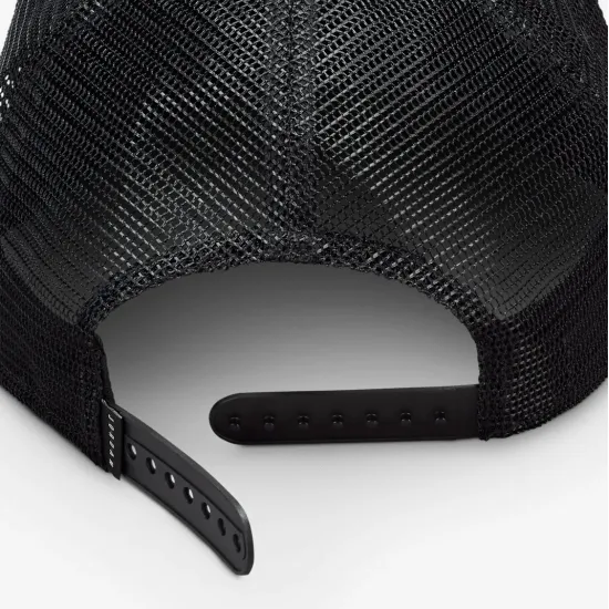 Кепка Nike Air Jordan Trucker FV5303-010