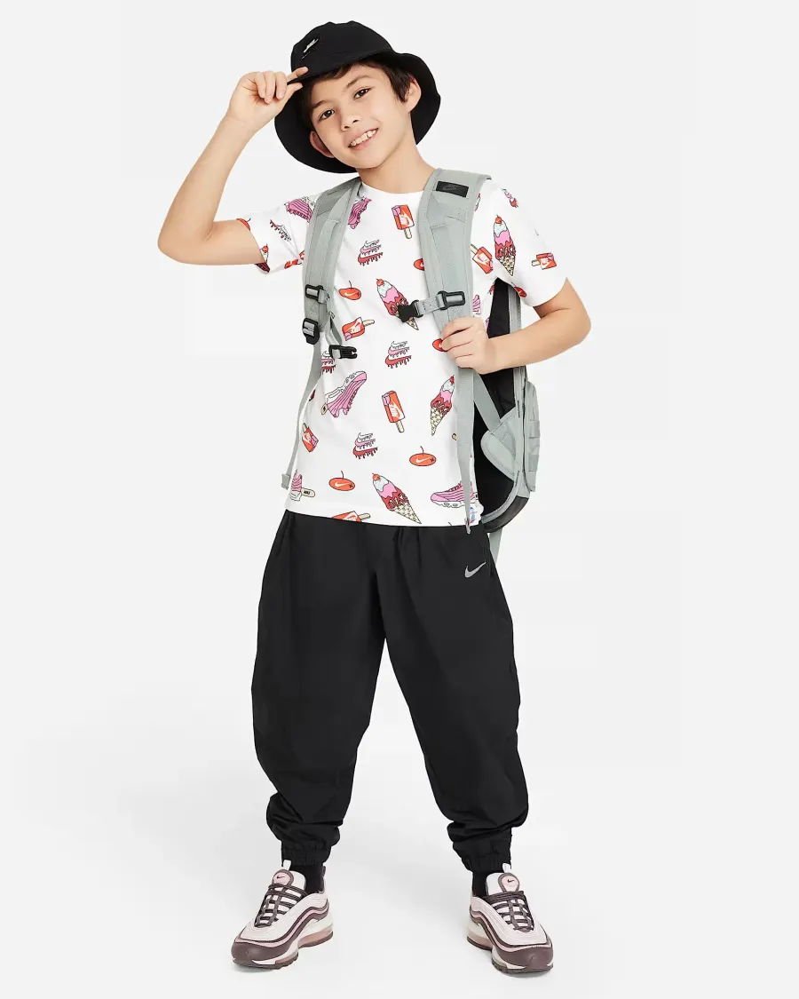 Футболка Nike Sportswear Tee KC2.3 Sole Food FV5418-100