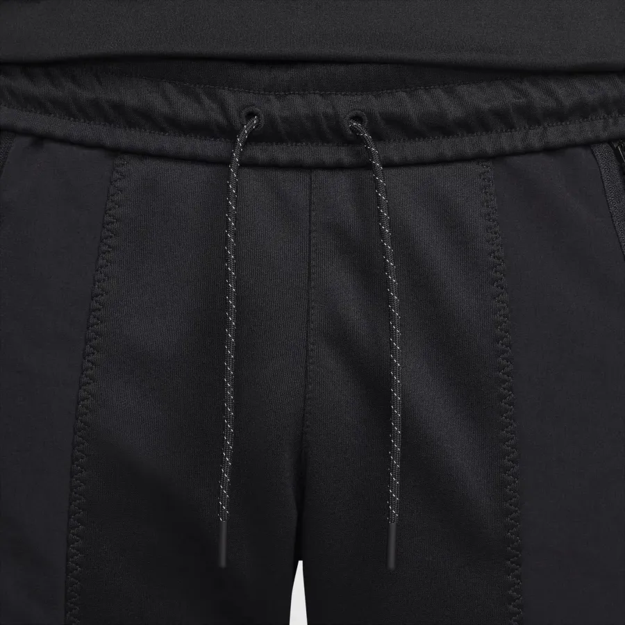 Спортивні штани Nike Sportswear Air Max Pack Jogger FV5445-010