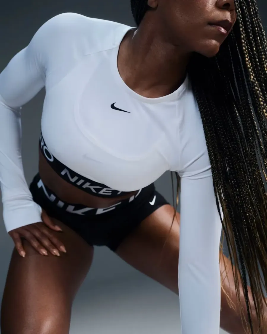 Кофта Nike Pro Dri-FIT 365 Crop FV5484-100