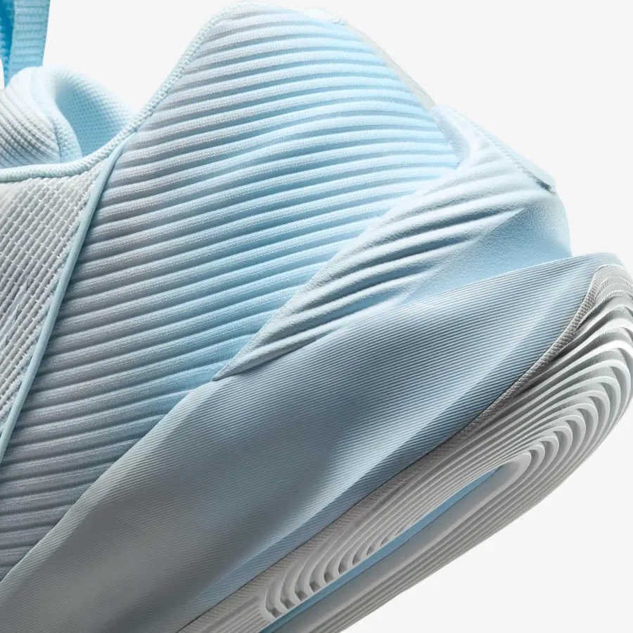 Кросівки Nike G.T. Jump Academy FV5524-002