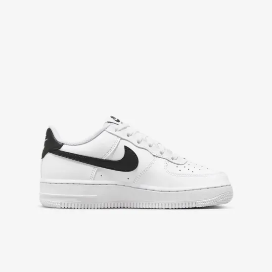 Кросівки Nike Air Force 1 FV5948-101