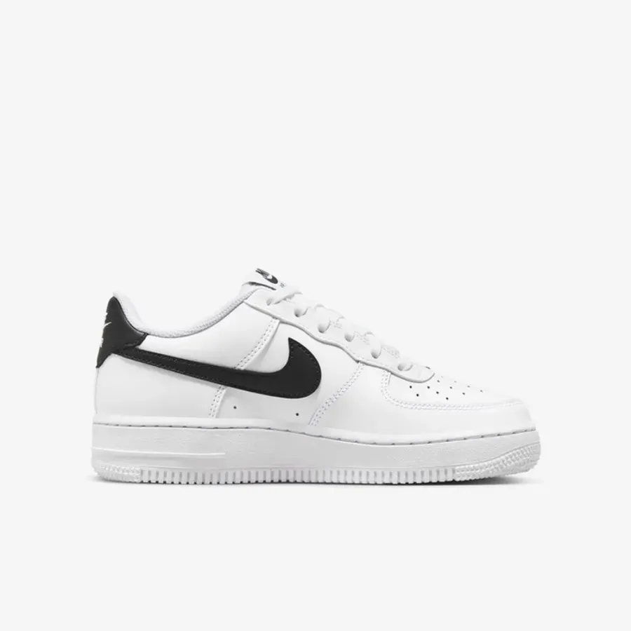 Кросівки Nike Air Force 1 FV5948-101
