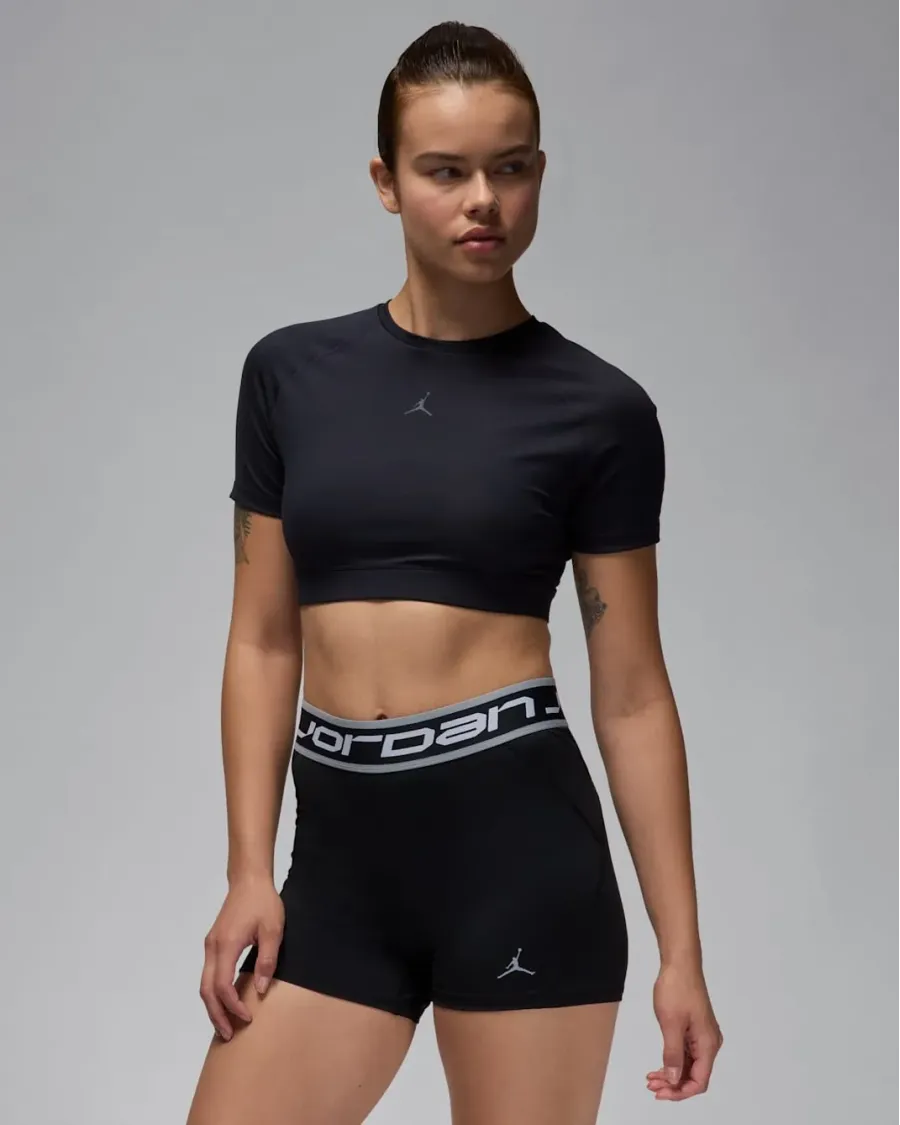 Топ Nike Air Jordan Sport Bodycon Performance FV6927-010
