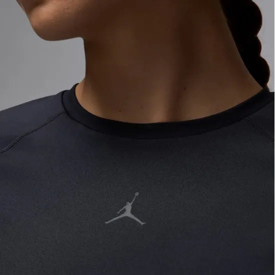 Топ Nike Air Jordan Sport Bodycon Performance FV6927-010