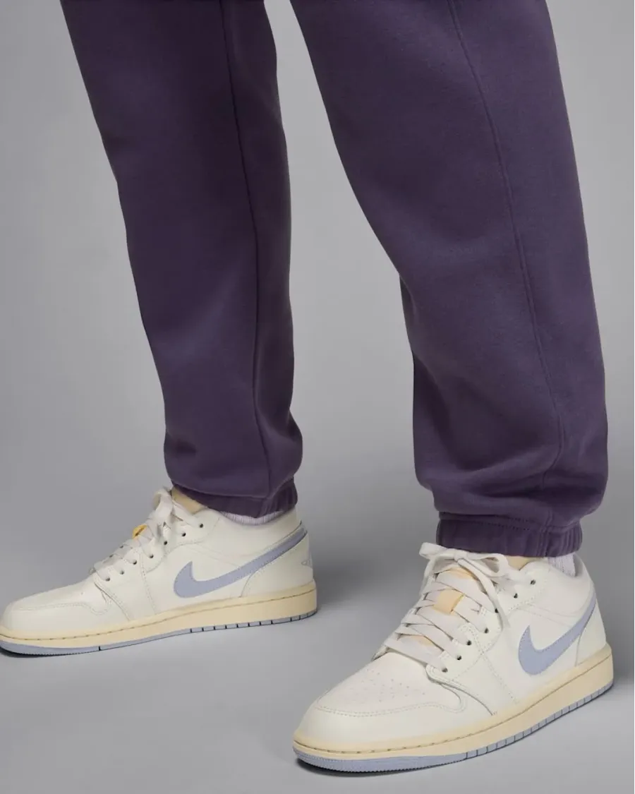 Спортивні штани Nike Air Jordan Brooklyn Fleece FV7077-573