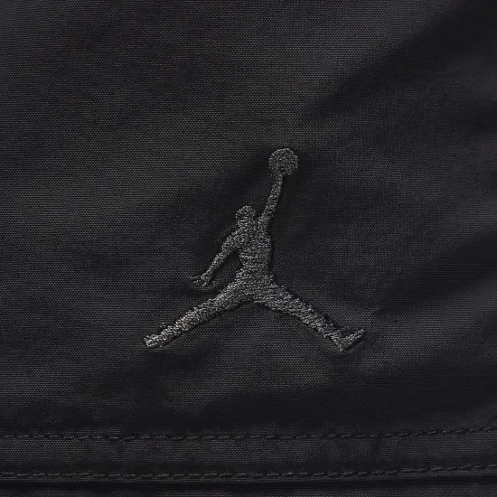 Спортивні штани Nike Air Jordan Essentials Woven FV7306-010