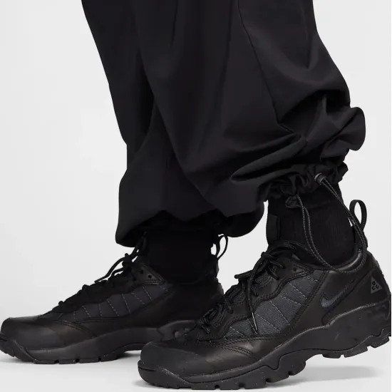 Штани Nike ACG Activitorium FV7319-010
