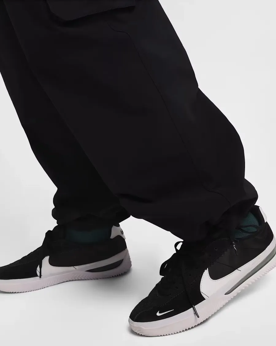 Штани Nike SB Dri‑FIT Kearny Cargo FV7347-010