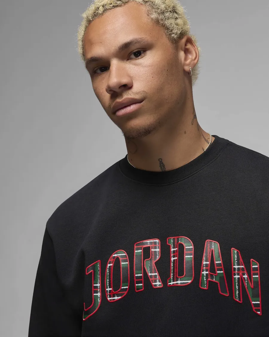 Кофта Nike Air Jordan Essentials Holiday Fleece Crewneck FV7460-010