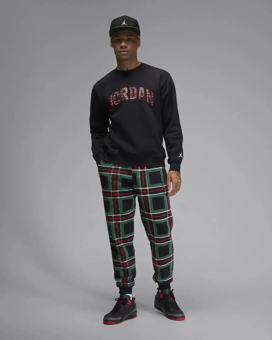 Кофта Nike Air Jordan Essentials Holiday Fleece Crewneck FV7460-010
