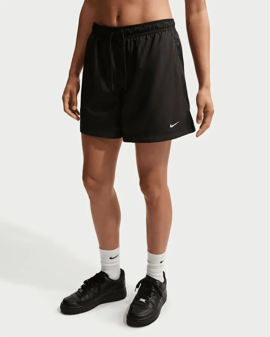Шорти Nike Sportswear Classic Wovens Mid-Rise FV7557-010
