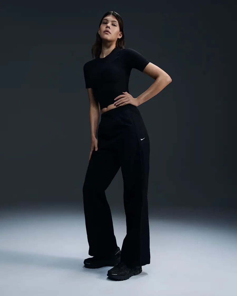 Штани Nike Windrunner High-Waisted Woven Open-Hem Trousers FV7655-010